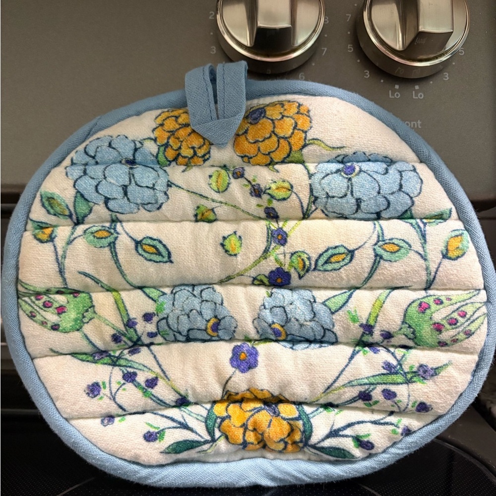 Anthropologie Turkuaz Kitchen Posy Pot Holder
